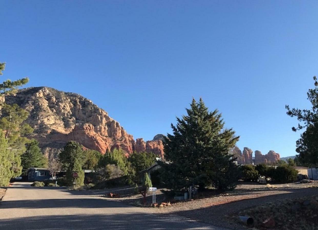 Spacious House With Hot Tub Spa, To Enjoy Red Rock View, Near Amitabha Stupa, And Trails 塞多纳 外观 照片